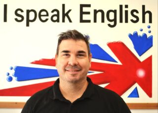 My name is Ryan and I am a qualified tefl teacher from Australia 🇦🇺🦘🐨. I taught in South Korea before moving to Italy. I lived in Verona for a few years before moving to Sardinia to be closer to the sea 🌊. I love the sea because I enjoy surfing🏄‍♀️, swimming 🏊‍♂️and sailing ⛵️. If you have any food recommendations or cooking tips please let me know 👨🏻‍🍳. I look forward to meeting you!🥳