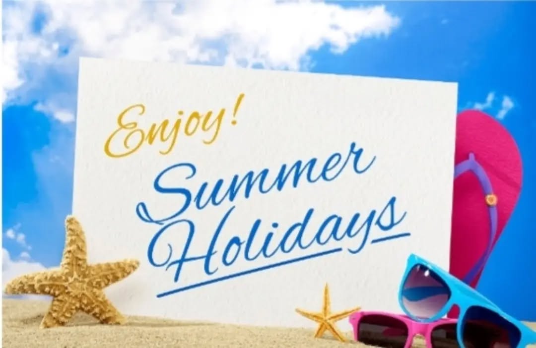 Gentili Studenti, 

La scuola sarà chiusa per le vacanze estive da lunedì 3 a venerdì 21 agosto.
La segreteria sarà regolarmente operativa da lunedì 24 agosto.
Auguriamo a tutti voi buone vacanze.💓
See you soon 🔜 😎